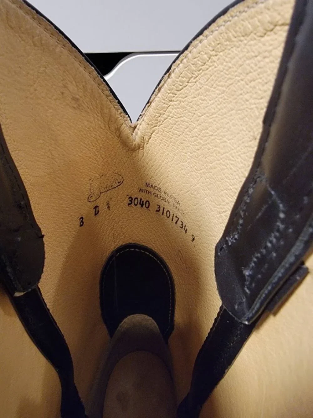 Justin Black Leather Western Cowboy Boots Vibram Sole Men’s Size 9 NWOB